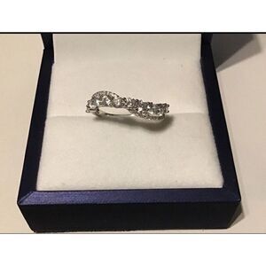 Sparkling White Sapphire Crossover Infinity Band Ring Sz 8~.925 Sterling Silver